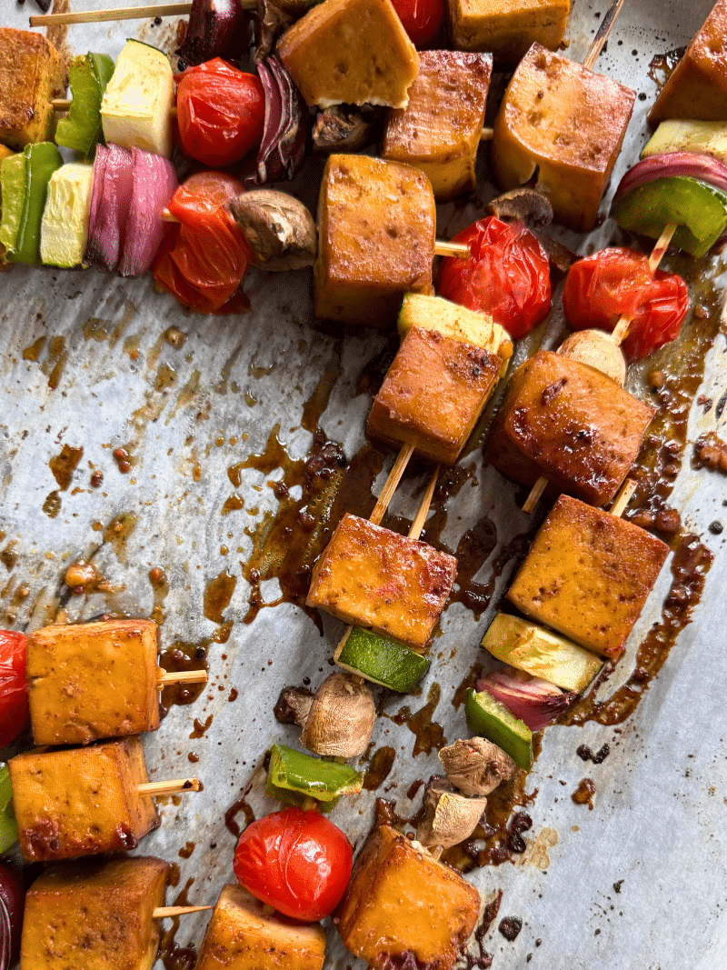 Voici ta phrase en minuscule :
**brochette tofu mariné érable et bière**